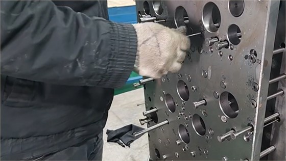 模具cnc加工安全生产要关注哪些 模具cnc加工安全生产要关注哪些