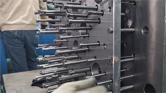 五金模具开发怎么提高注塑机加工的精度 五金模具开发怎么提高注塑机加工的精度