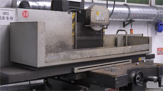 越南塑胶餐具模具