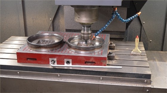 餐具塑胶模具开模浅谈什么是回位针