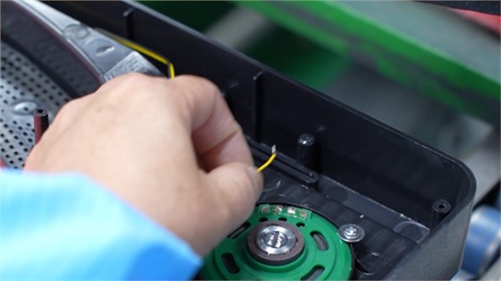 扫地机器人odm生产厂家所具备的条件介绍