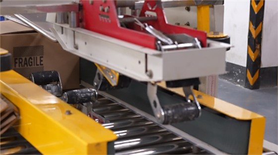 扫地机塑胶外壳加工影响精度的原因主要有哪些