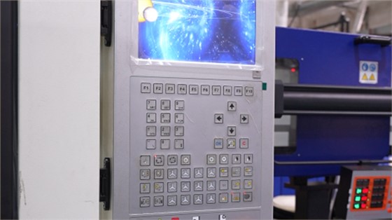 东莞塑胶模具生产商