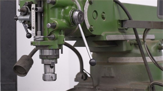 扫地机塑料模具加工厂视角