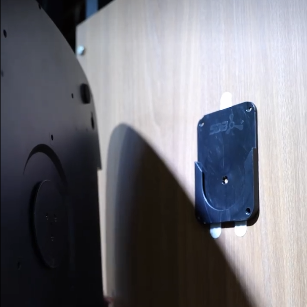 大银塑胶-塑胶模具加工