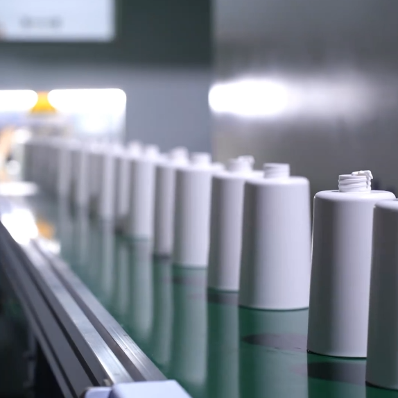 大银塑胶-模具制造加工