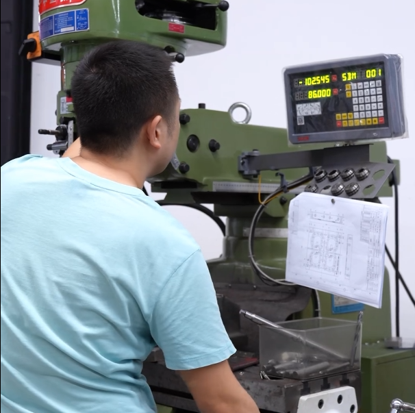 东莞家电塑胶注塑模具加工生产厂-大银塑胶