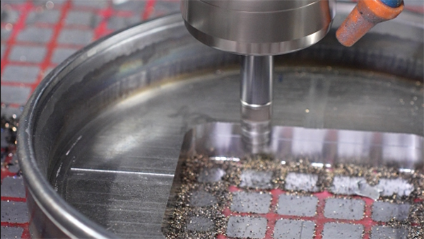 扫地机注塑公司技术解析:扫地机点激光成型原理与应用 扫地机注塑公司技术解析:扫地机点激光成型原理与应用