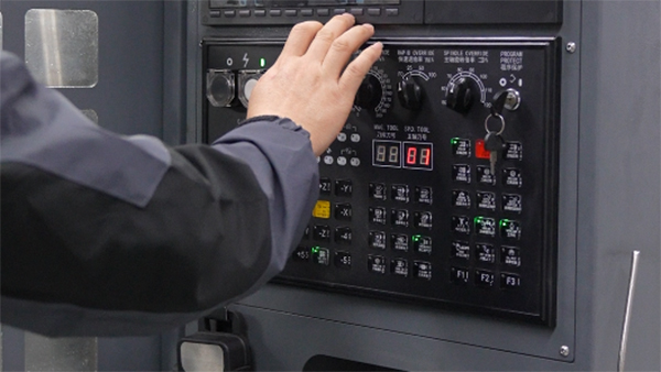 塑料塑胶模具制作：4大必备注意问题，规避风险提效率