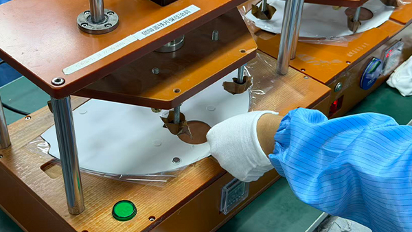 注塑成型模具工厂