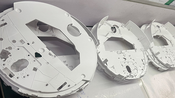 扫地机开模注塑定制塑料制品行业2024最新数据及发展趋势 扫地机开模注塑定制塑料制品行业2024最新数据及发展趋势