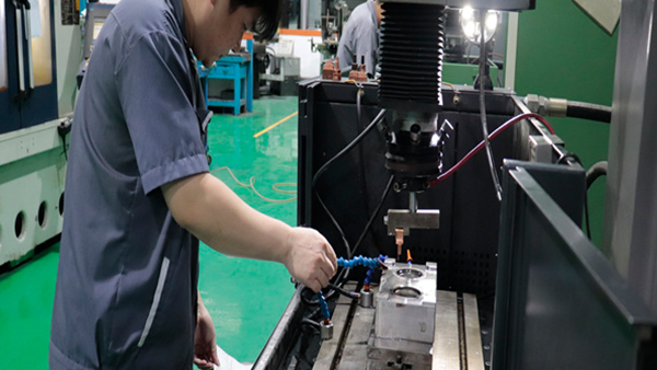 OEM注塑产品代工:模具表面无光泽问题的8大解决方案 OEM注塑产品代工:模具表面无光泽问题的8大解决方案