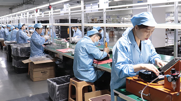 扫地机开模注塑加工:模具打不满难题的成因与解决策略 扫地机开模注塑加工:模具打不满难题的成因与解决策略