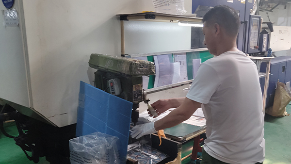 扫地机开模注塑定制:热塑性塑料流动性分类及核心影响因素 扫地机开模注塑定制:热塑性塑料流动性分类及核心影响因素