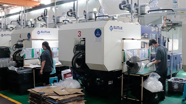 东莞大银作为资深东莞注塑厂，专注精密注塑加工、定制生产，覆盖多行业需求，精控品质与交期，赋能企业高效量产。