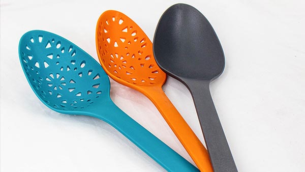 塑胶餐具模具制造厂-东莞大银合规服务商