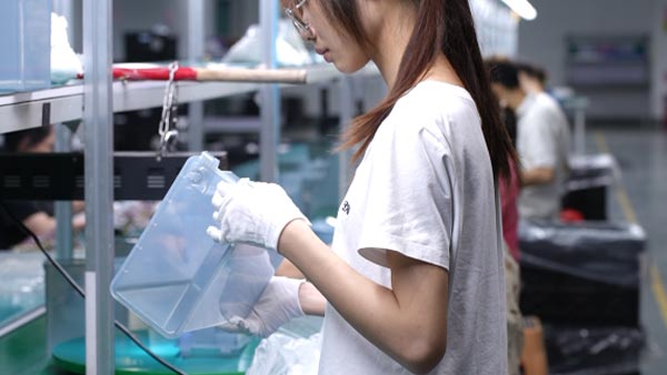 注塑模具设计全流程指南：从产品结构评审到量产验证的七个关键步骤